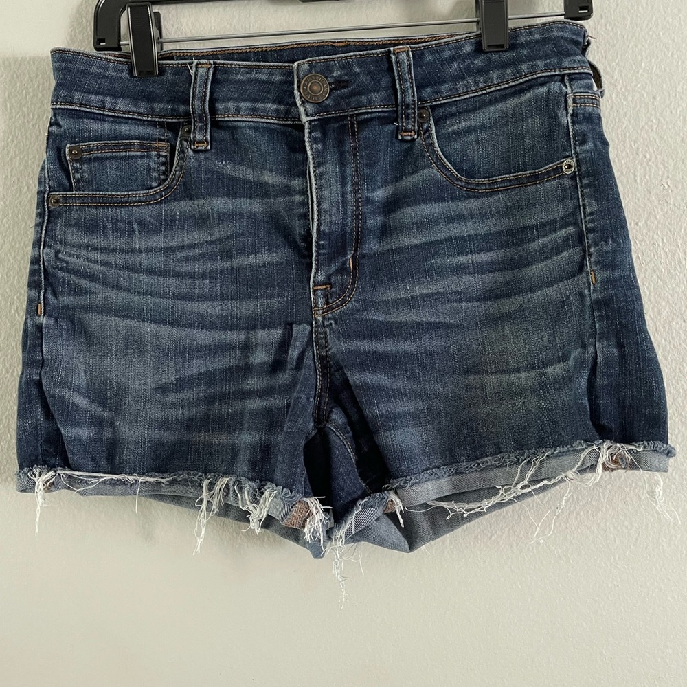 American Eagle Next Level Stretch Hi-Rise Shortie
